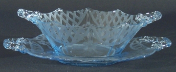 willowblue.jpg (43517 bytes)